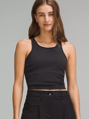 Lululemon- Black Ribbed Cropped Tank Top. Built in bra B/C cup